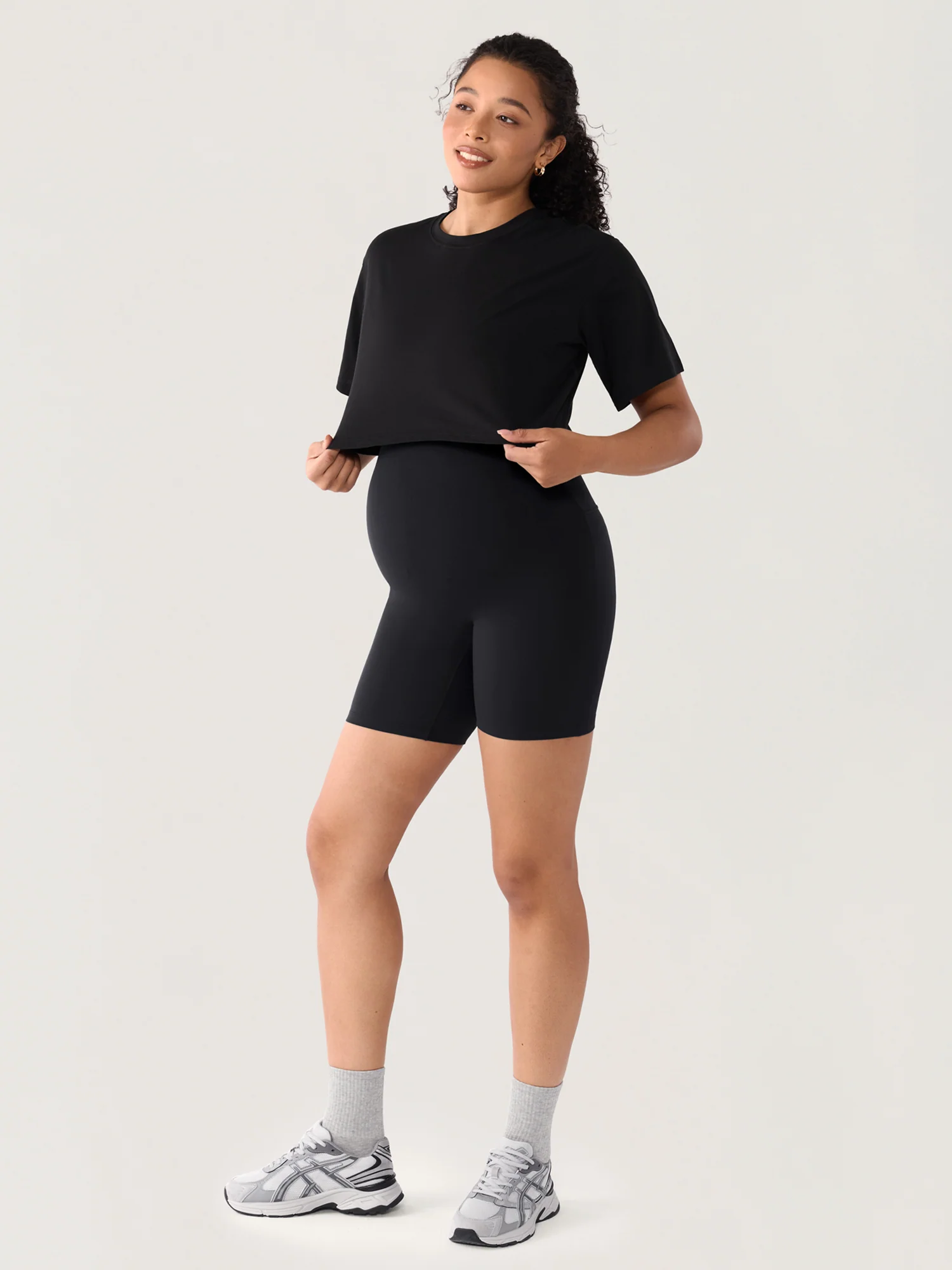 Natrelax® Seamless-Front Maternity Shorts 6" - Image 14